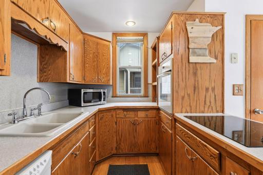 Plenty of cupboards and storage