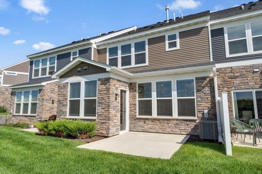 17967 Giants Way, Lakeville, MN 55044