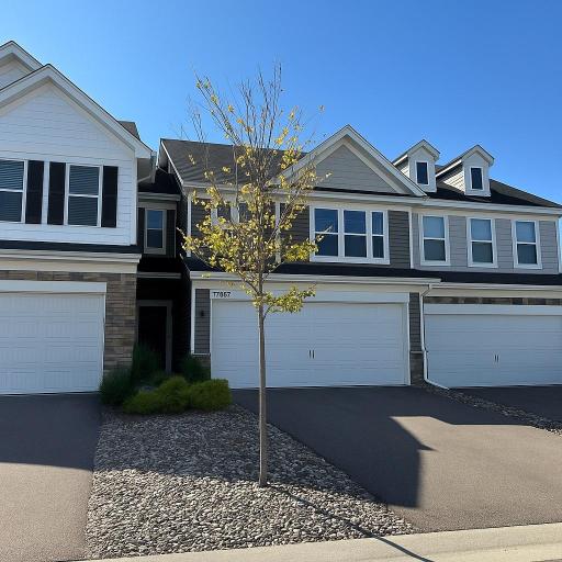 17967 Giants Way, Lakeville, MN 55044