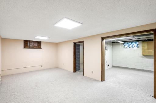 173 Yoho Drive, Anoka, MN 55303