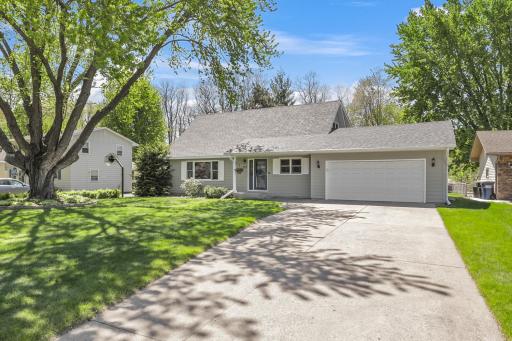 173 Yoho Drive, Anoka, MN 55303
