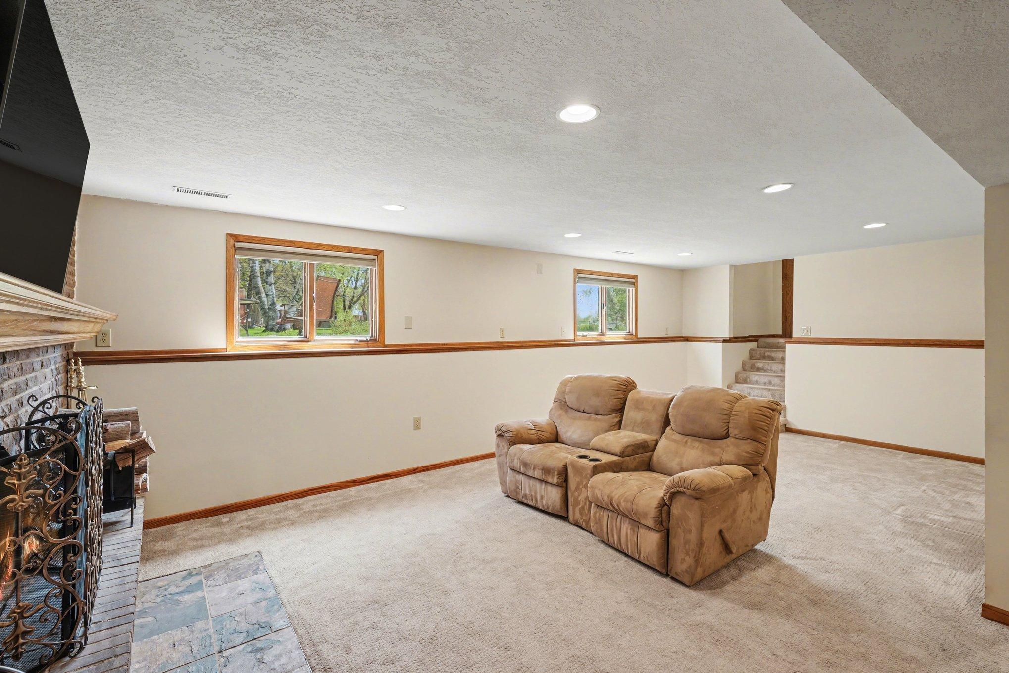 Family Room LL