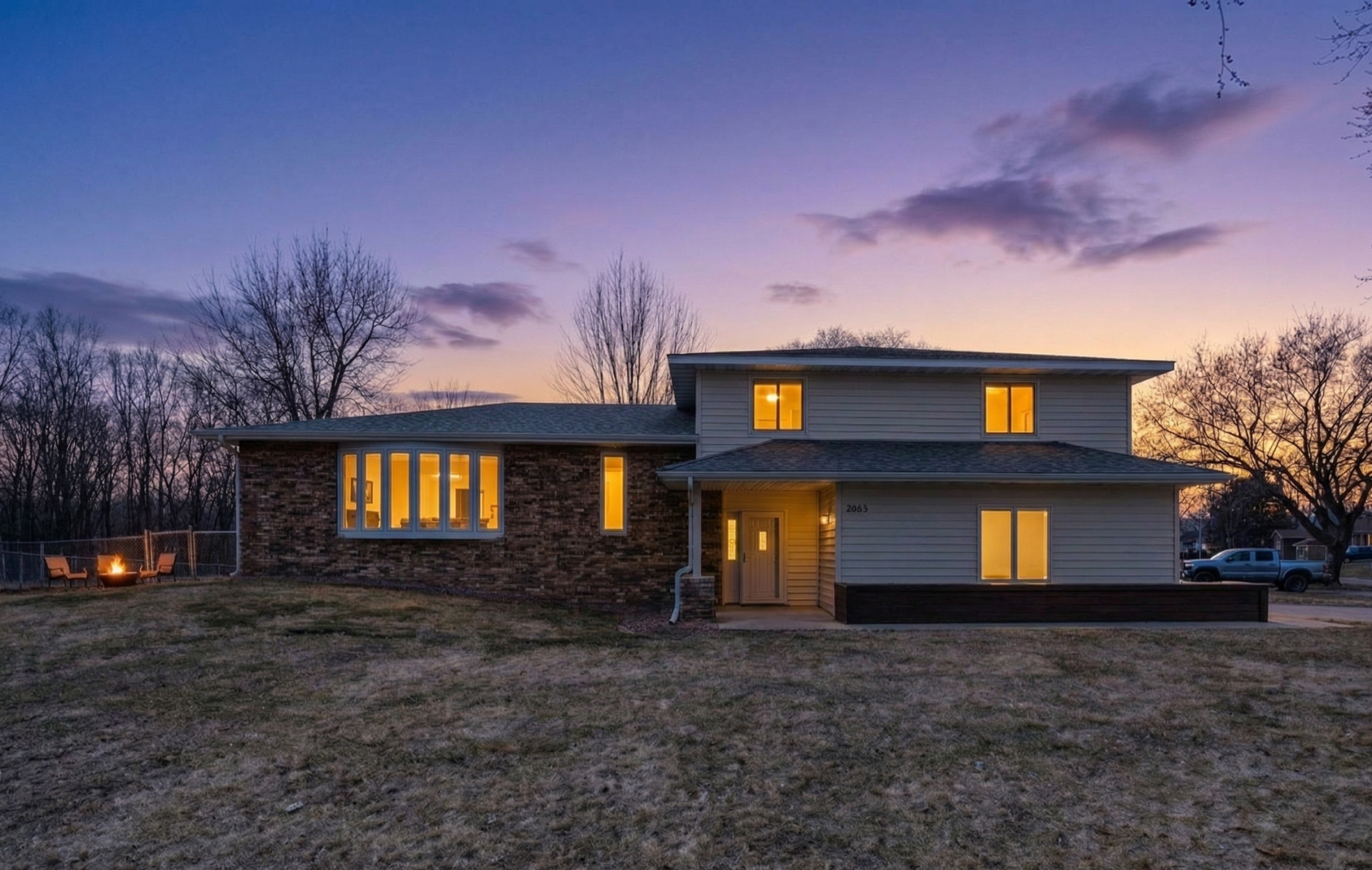 2063 Parkway - twilight.png