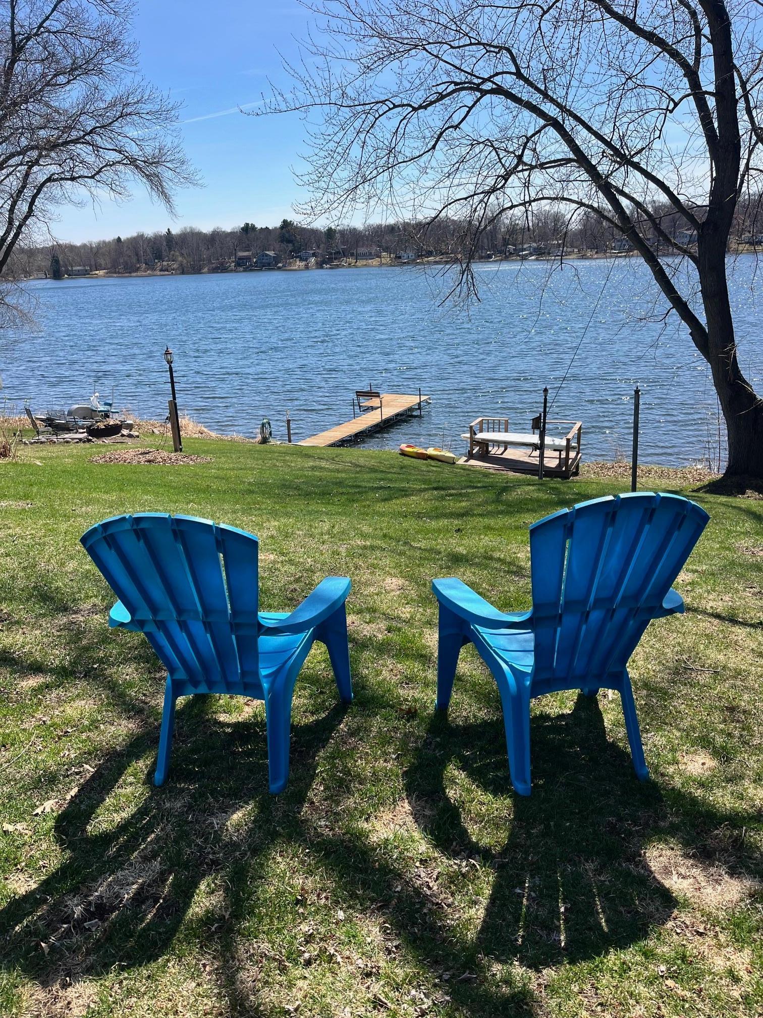 Gorgeous views of spring fed Sandy Lake