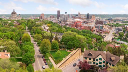 609 Portland Avenue, Saint Paul, MN 55102