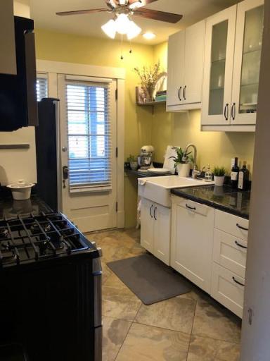 609 Portland Avenue, Saint Paul, MN 55102