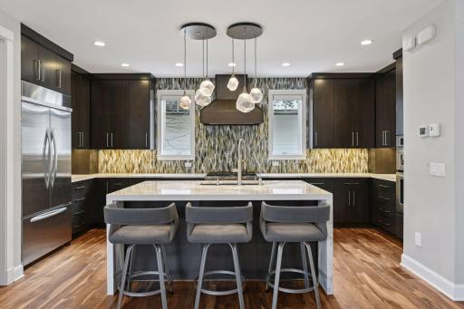 633 Park Street E, Wayzata, MN 55391
