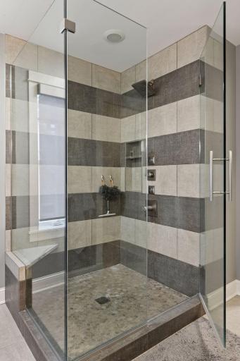 633 Park Street E, Wayzata, MN 55391
