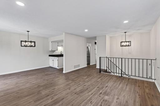 2876 Castleford Court, Saint Paul, MN 55125
