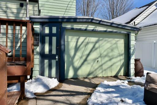 629 W King Street, Winona, MN 55987