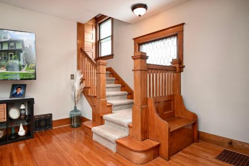 629 W King Street, Winona, MN 55987