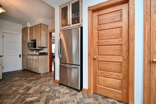 629 W King Street, Winona, MN 55987