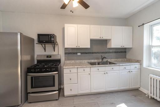 3128 W Bde Maka Ska Boulevard, 415, Minneapolis, MN 55416