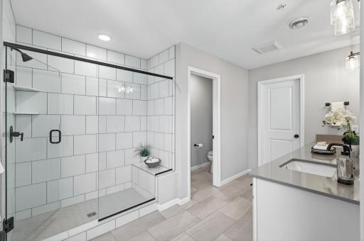 875 W Falls Passage, C, Saint Paul, MN 55116