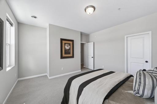 875 W Falls Passage, C, Saint Paul, MN 55116
