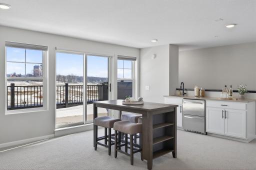 875 W Falls Passage, C, Saint Paul, MN 55116