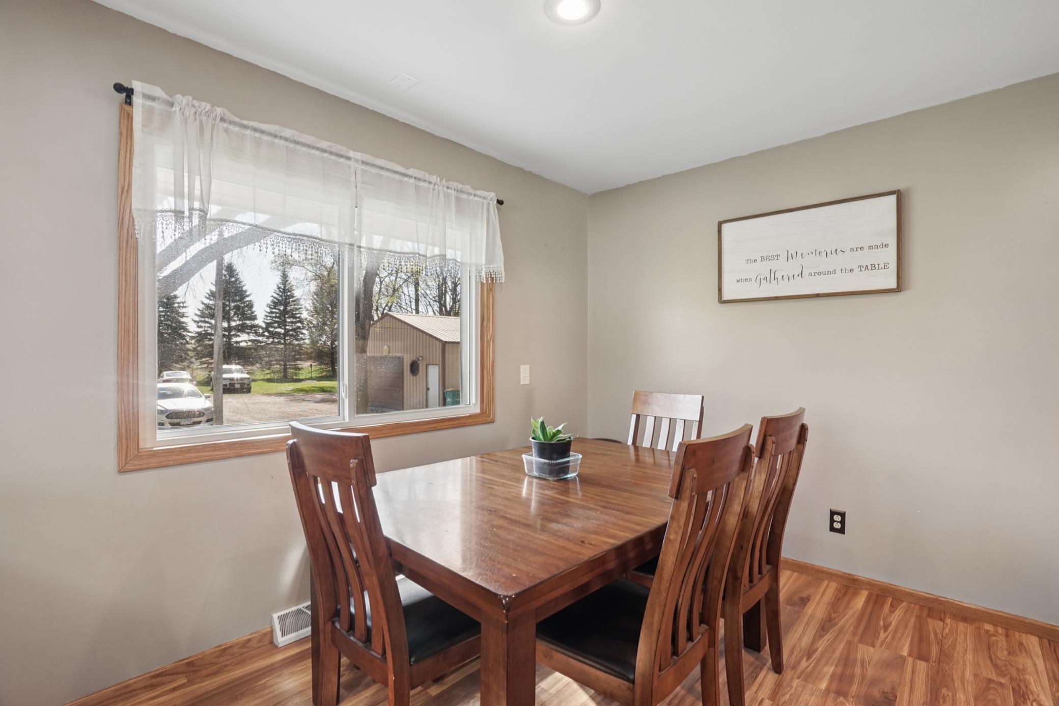Dining area in the kitchen.