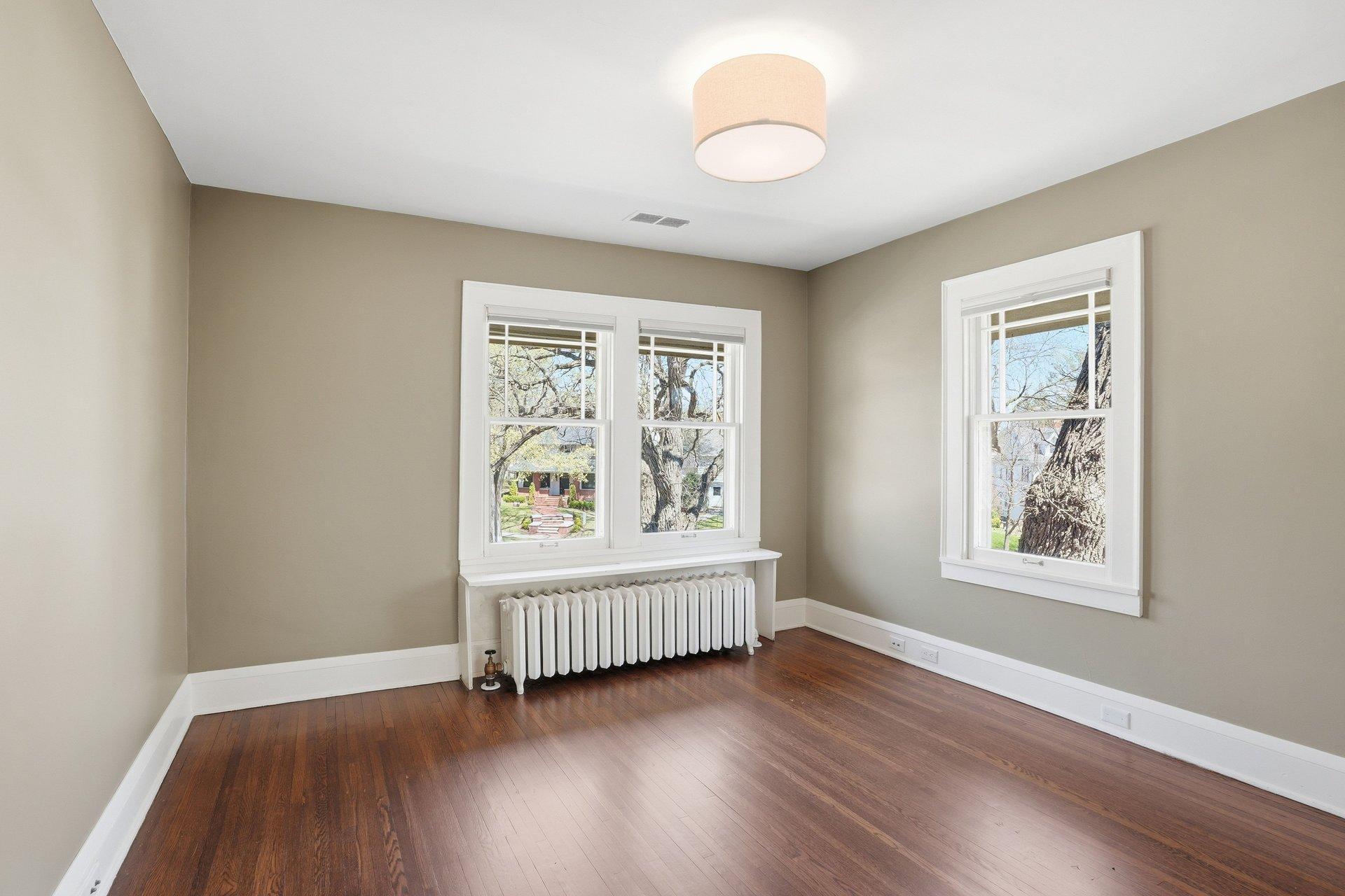 2200 Kenwood Parkway - 3rd bedroom adjacent to the Primary Bedroom