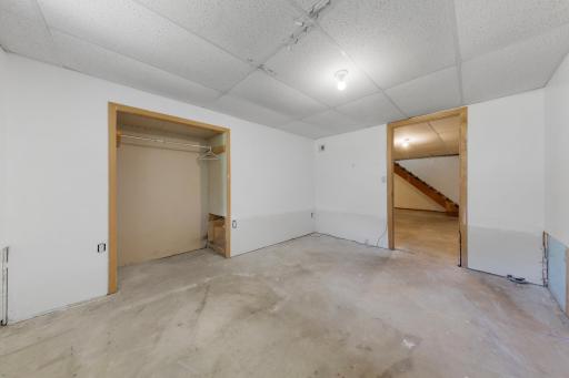 1323 Greenwood Place, Faribault, MN 55021