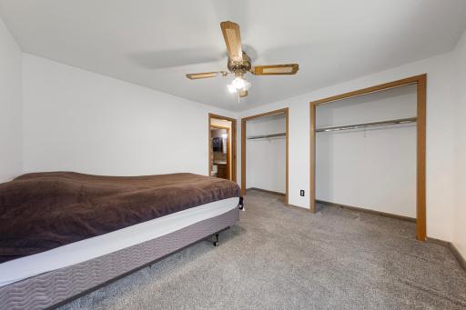 1323 Greenwood Place, Faribault, MN 55021