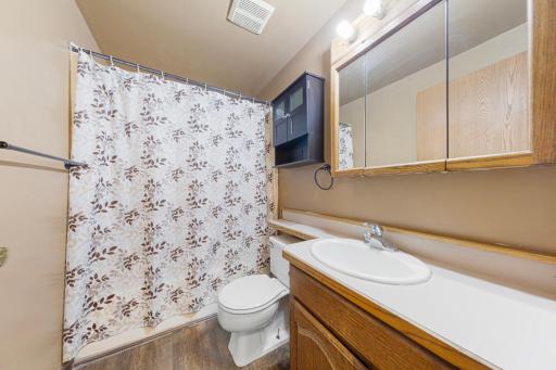 1323 Greenwood Place, Faribault, MN 55021