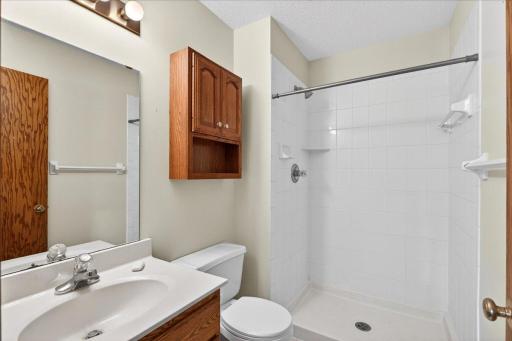 8920 Vickors Crossing, Brooklyn Park, MN 55443