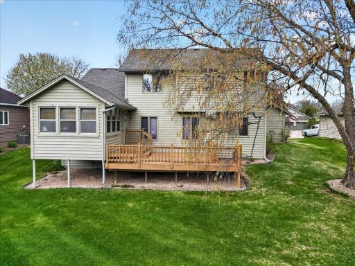 8920 Vickors Crossing, Brooklyn Park, MN 55443