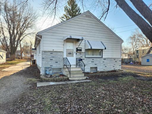 1317 Frank Avenue, Albert Lea, MN 56007