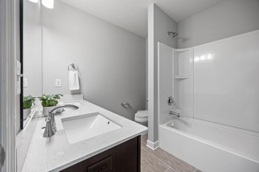 18504 70th Avenue N, Maple Grove, MN 55311