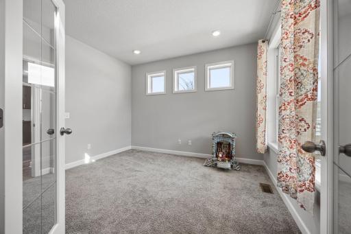 18504 70th Avenue N, Maple Grove, MN 55311