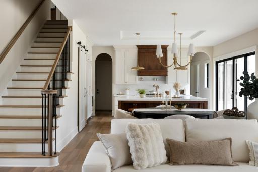 Kitchen & Dining Area