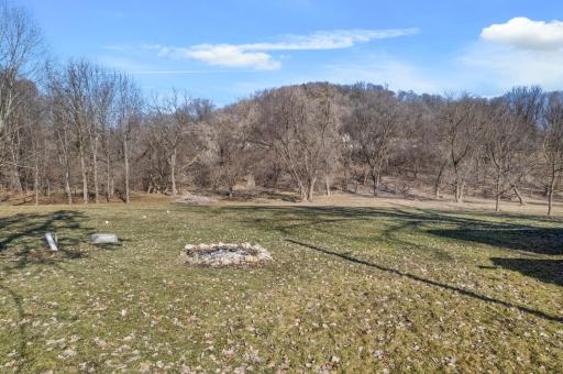 W394 Bluff Siding Road, Fountain City, WI 54629