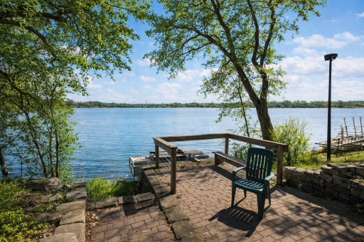 3318 W Owasso Boulevard, Shoreview, MN 55126