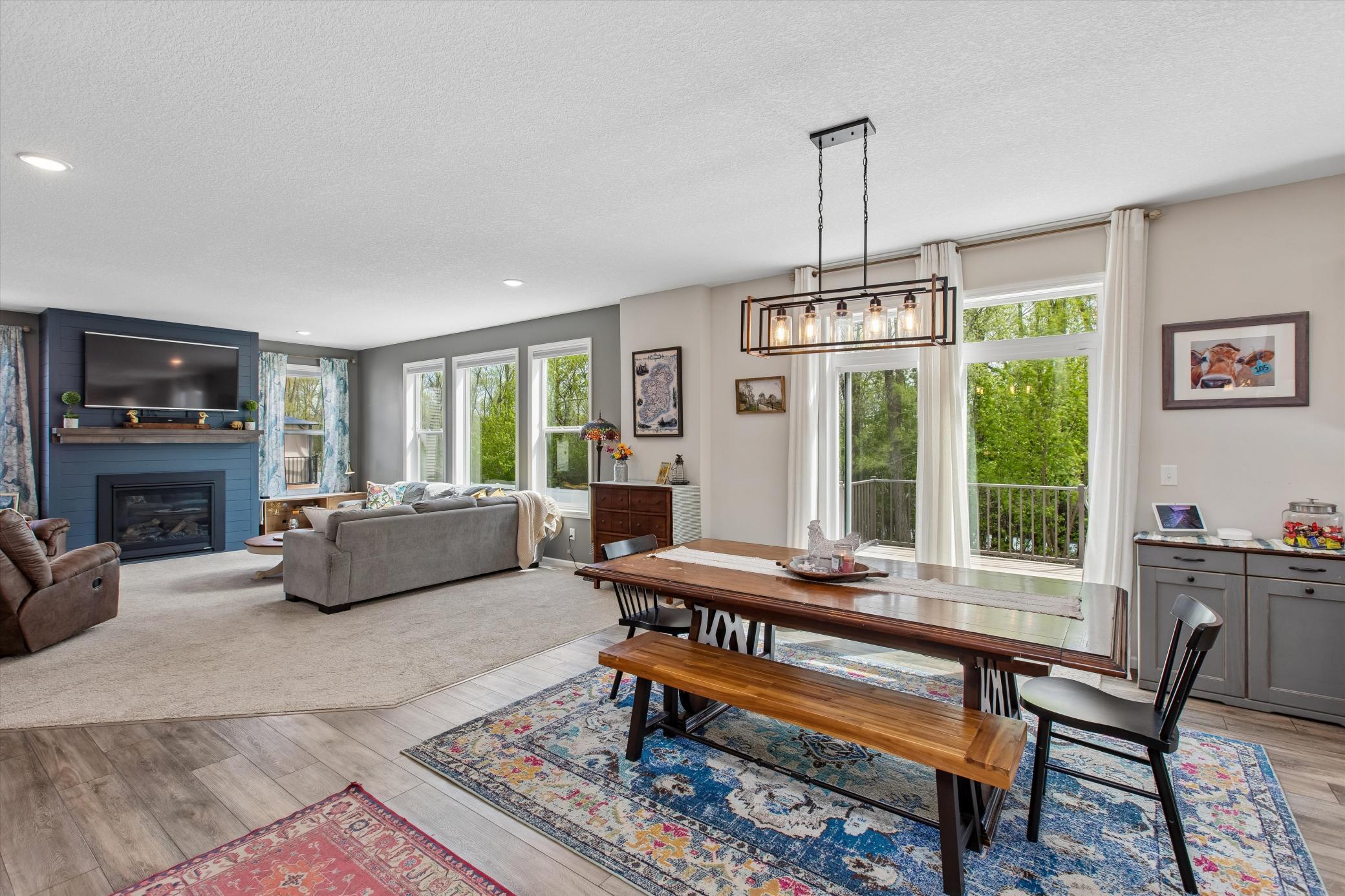 Light-filled, open design