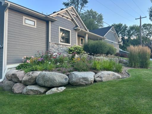 6824 W Shadow Lake Drive, Circle Pines, MN 55014