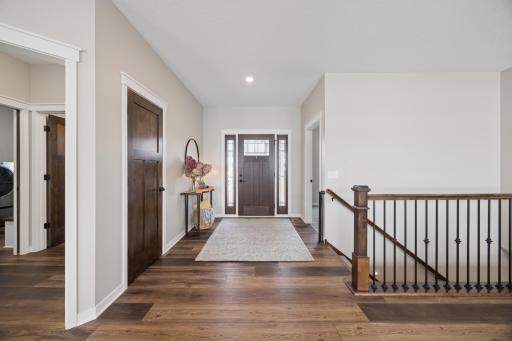 6824 W Shadow Lake Drive, Circle Pines, MN 55014