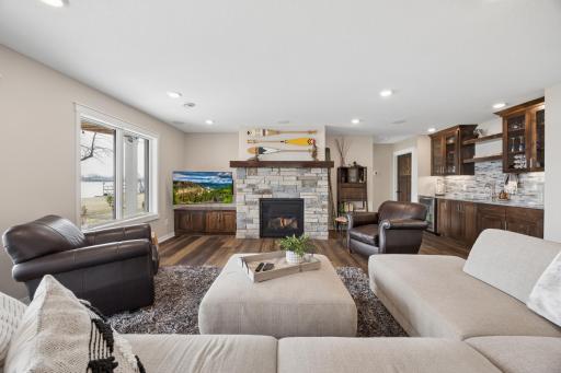 6824 W Shadow Lake Drive, Circle Pines, MN 55014