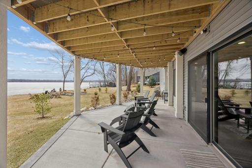 6824 W Shadow Lake Drive, Circle Pines, MN 55014
