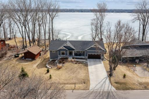 6824 W Shadow Lake Drive, Circle Pines, MN 55014