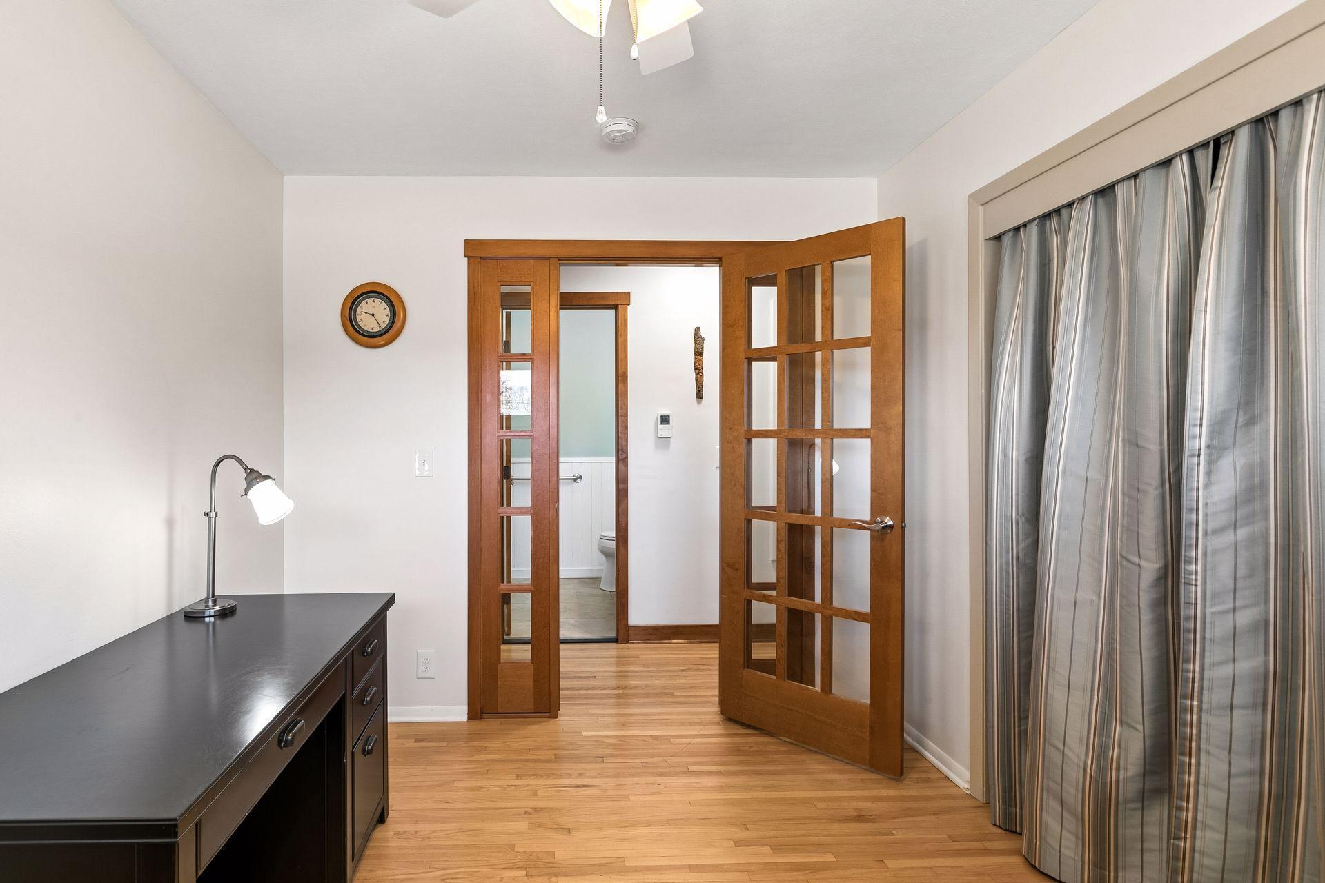 This bedroom is a perfect office too.