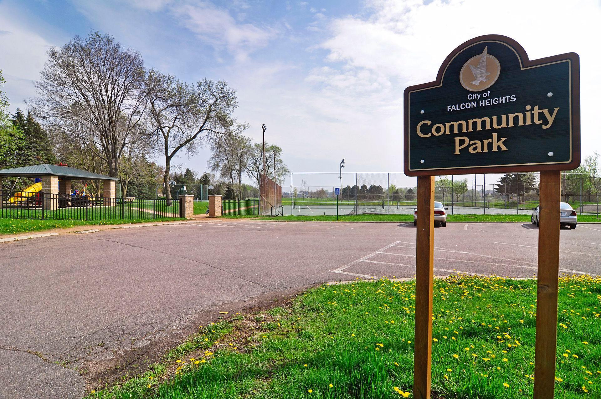 You are also just steps from Community Park. There are tennis courts, basketball court, playground, and a trail here.