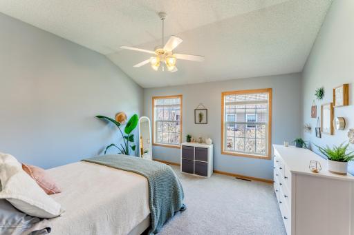 1586 Woodlynn Avenue, 2, Saint Paul, MN 55109