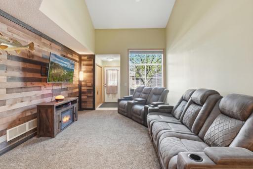 834 Summer Pines Circle, Hudson, WI 54016