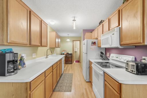 834 Summer Pines Circle, Hudson, WI 54016