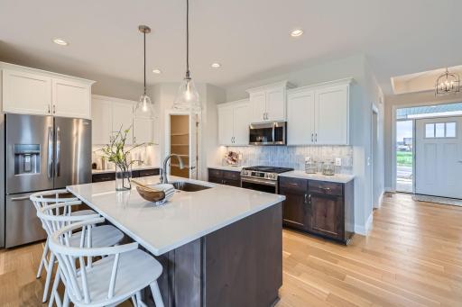 5788 Upper 179th Street W, Lakeville, MN 55044