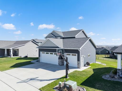 855 Towne Drive NE, Byron, MN 55920