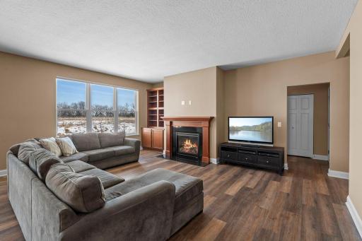 27-web-or-mls-982 Inspiration Pkwy N-218.jpg