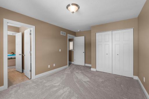 63-web-or-mls-982 Inspiration Pkwy N-438.jpg