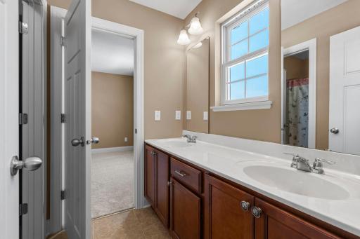 59-web-or-mls-982 Inspiration Pkwy N-420.jpg