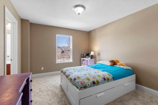 57-web-or-mls-982 Inspiration Pkwy N-410.jpg